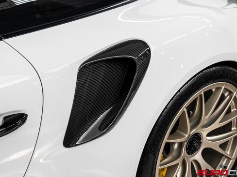 Used 2018 Porsche 911 GT2 RS image 22