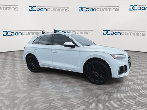 Used 2021 Audi SQ5 Prestige w/ Prestige Package AWD/4WD image 2