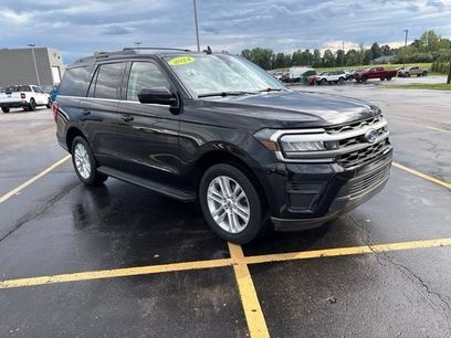 Used 2024 Ford Expedition XLT