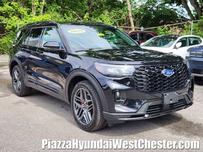 Used 2025 Ford Explorer ST-Line w/ ST-Line Street Pack