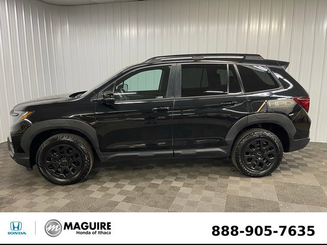 Used 2023 Honda Passport TrailSport image 7