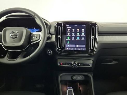Used 2026 Volvo XC40 B5 Plus w/ Climate Package AWD/4WD image 61