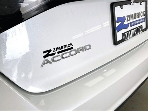 Certified 2025 Honda Accord Sport image 9