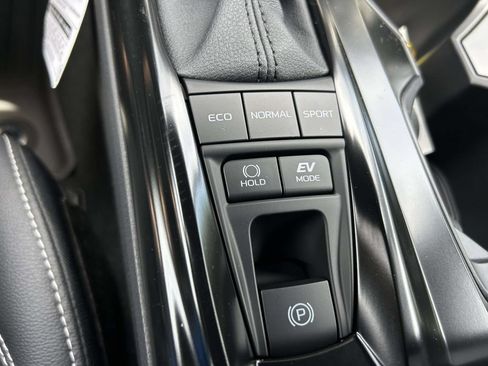 New 2026 Toyota Camry SE FWD image 21