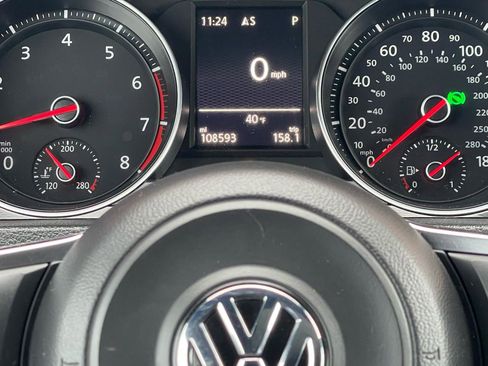 Used 2015 Volkswagen GTI SE w/ Lighting Package (SEL) image 2