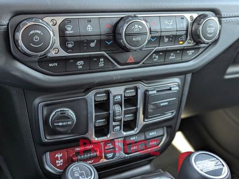 New 2025 Jeep Wrangler Rubicon 392 image 16