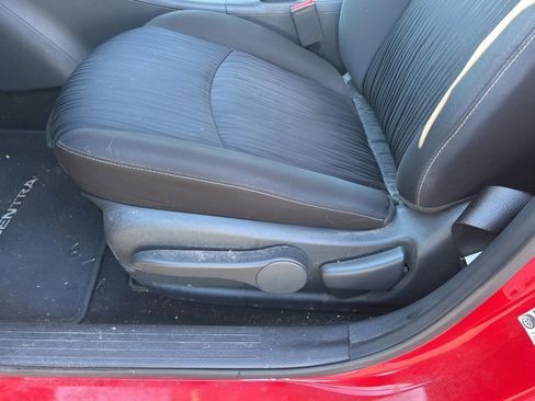 Used 2019 Nissan Sentra SV image 21