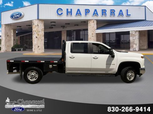 Used 2024 Chevrolet Silverado 2500 LT w/ Convenience Package AWD/4WD image 5