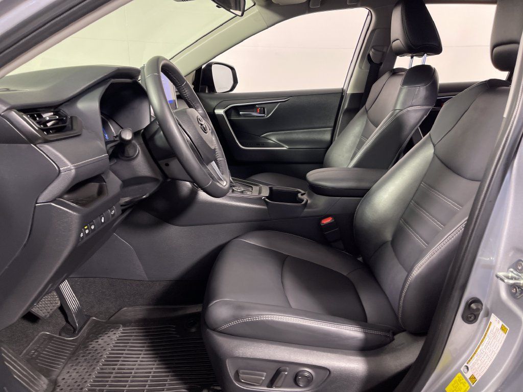 Certified 2023 Toyota RAV4 XLE Premium AWD/4WD image 12