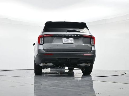New 2026 Ford Explorer Active image 37