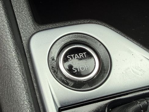 Used 2024 Nissan Sentra SV image 21