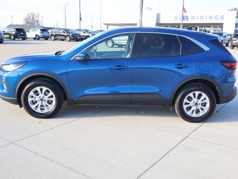Used 2023 Ford Escape Active w/ Tech Pack #2 image 9