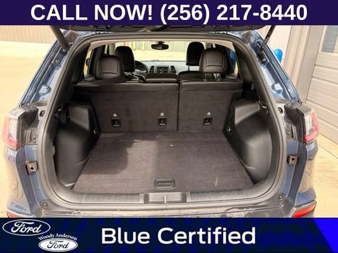 Used 2020 Jeep Cherokee Latitude Plus w/ Comfort/Convenience Group AWD/4WD image 6