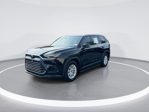 Used 2024 Toyota Grand Highlander FWD image 5