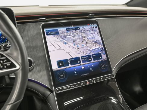 Used 2023 Mercedes-Benz EQE 350+ 4MATIC SUV image 19