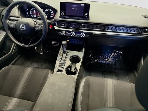 Used 2024 Honda Civic Sport image 12