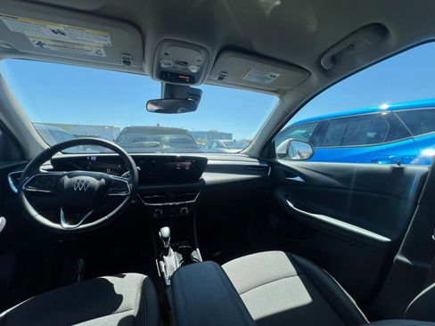 Used 2025 Buick Encore GX Preferred image 35