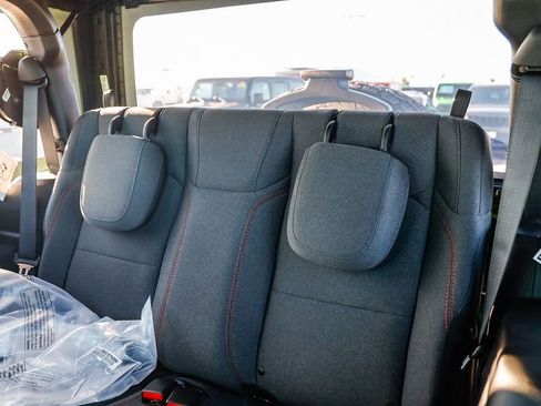 New 2025 Jeep Wrangler Rubicon w/ Xtreme 35 Tire Package image 20