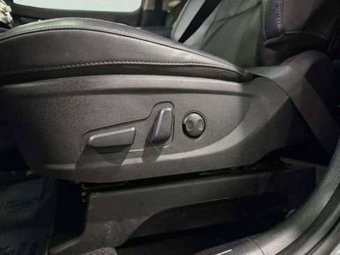 Used 2024 Kia Telluride S FWD image 38