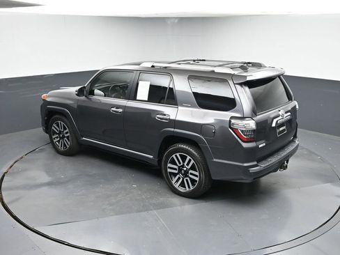 Used 2018 Toyota 4Runner Limited image 45