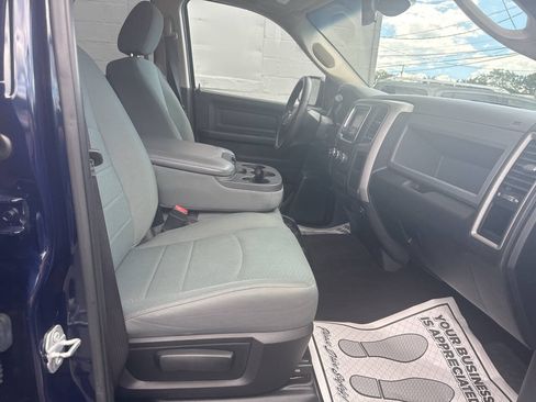 Used 2015 RAM 1500 Express AWD/4WD image 23