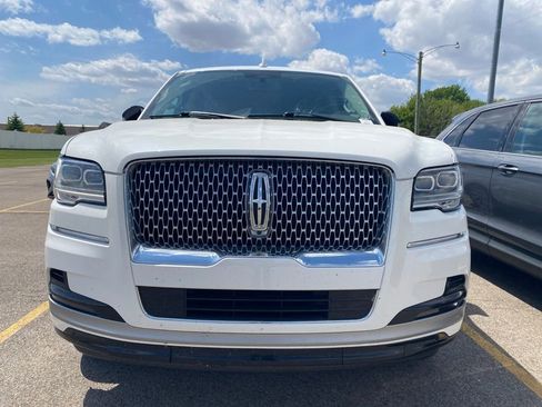 Used 2024 Lincoln Navigator Premiere AWD/4WD image 20