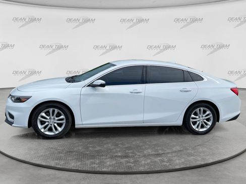 Used 2018 Chevrolet Malibu LT FWD image 6