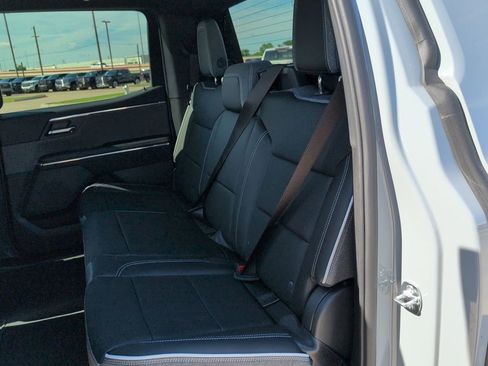 New 2026 GMC Sierra EV Elevation image 23