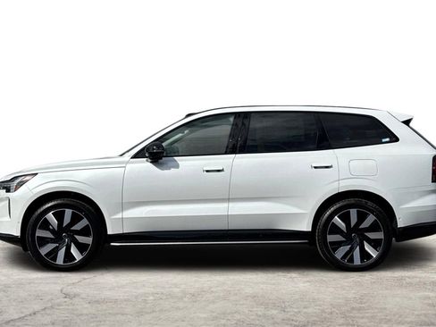 New 2025 Volvo EX90 Plus w/ Protection Package Premier AWD/4WD image 5