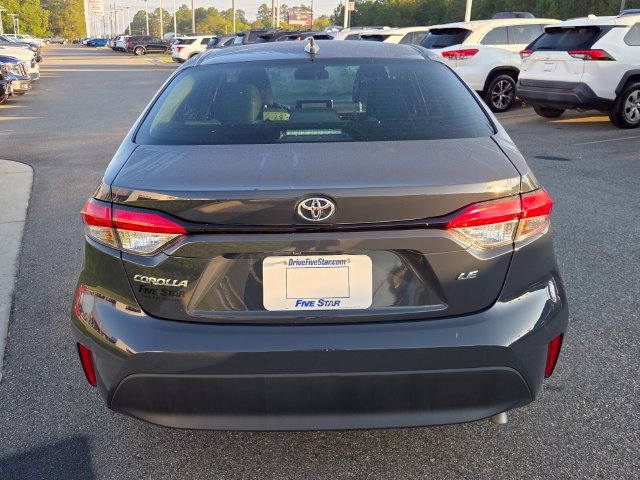Used 2025 Toyota Corolla LE FWD image 12