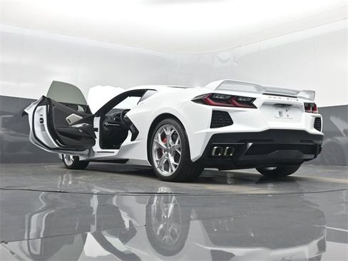 Used 2022 Chevrolet Corvette Stingray Preferred Cpe w/ Battery Protection Package image 58