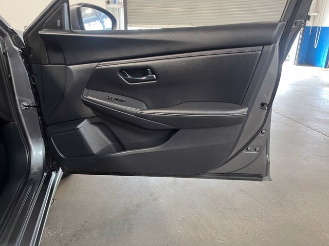 Used 2025 Nissan Sentra S FWD image 13