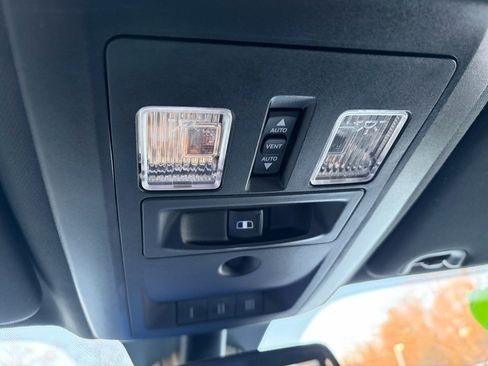 Used 2017 RAM 2500 Limited image 36