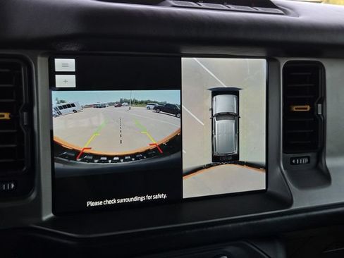 Used 2022 Ford Bronco Outer Banks AWD/4WD image 18