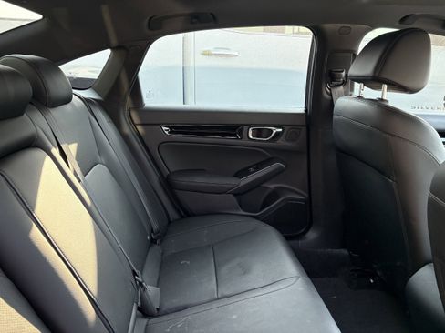 Used 2025 Honda Civic Sport image 11