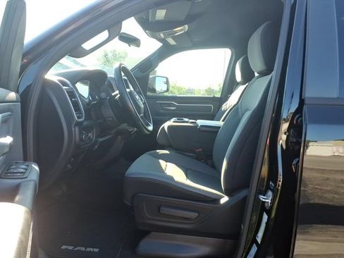 Used 2022 RAM 1500 Big Horn AWD/4WD image 13