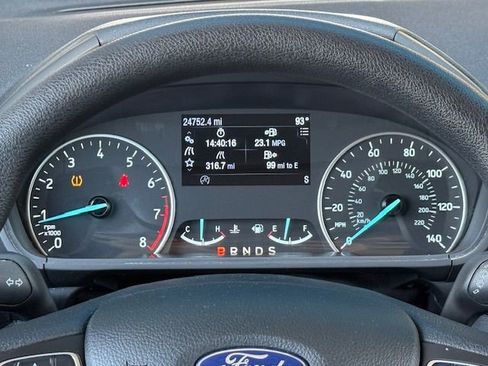 Used 2022 Ford EcoSport SE w/ SE Convenience Package image 25