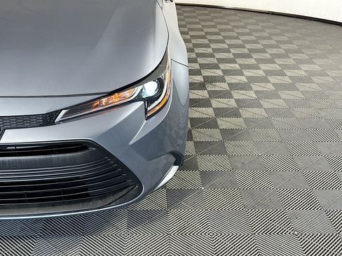Used 2024 Toyota Corolla LE FWD image 9