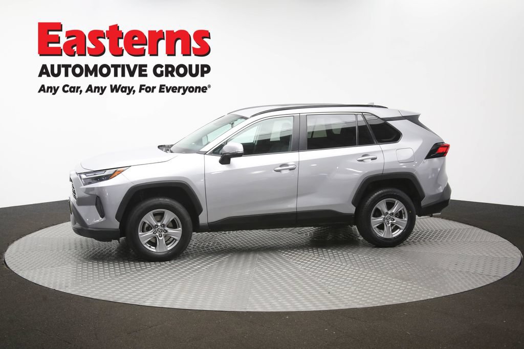 Used 2024 Toyota RAV4 XLE AWD/4WD image 57
