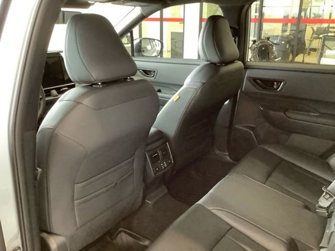 Used 2026 Subaru Outback Wilderness w/ Wilderness Package AWD/4WD image 19