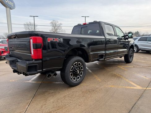 New 2026 Ford F250 Platinum w/ FX4 Off-Road Package image 5