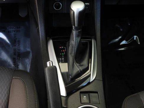 Used 2019 Toyota Corolla LE FWD image 37