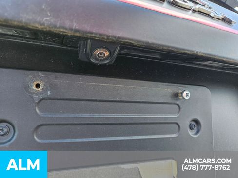 Used 2020 Jaguar E-PACE R-Dynamic SE image 11