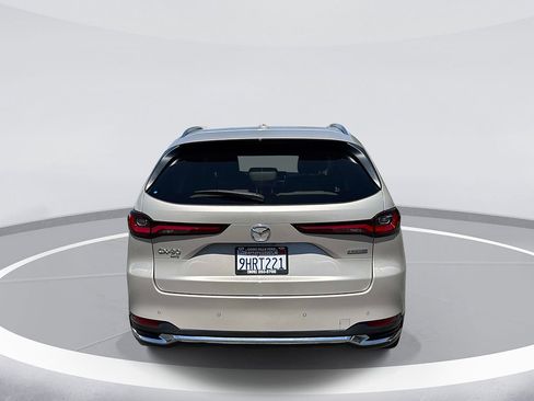 Used 2024 MAZDA CX-90 Plug-In Hybrid w/ Premium Plus AWD/4WD image 6