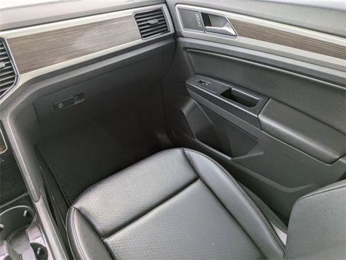Used 2019 Volkswagen Atlas SEL image 20