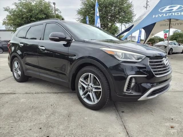 Used 2017 Hyundai Santa Fe FWD w/ Cargo Package image 4