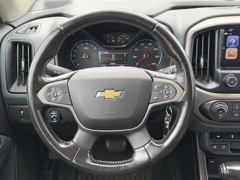 Used 2018 Chevrolet Colorado Z71 AWD/4WD image 14