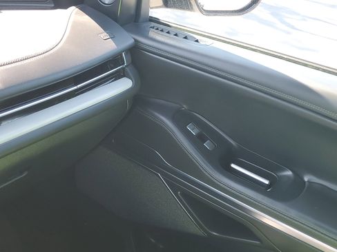 Used 2025 Lincoln Navigator L Reserve w/ Jet Appearance Package image 28