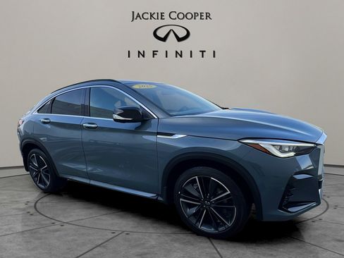 Certified 2025 INFINITI QX55 Essential image 7