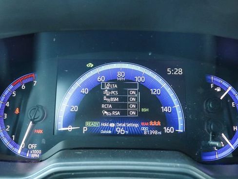 Used 2021 Toyota Corolla LE FWD image 25
